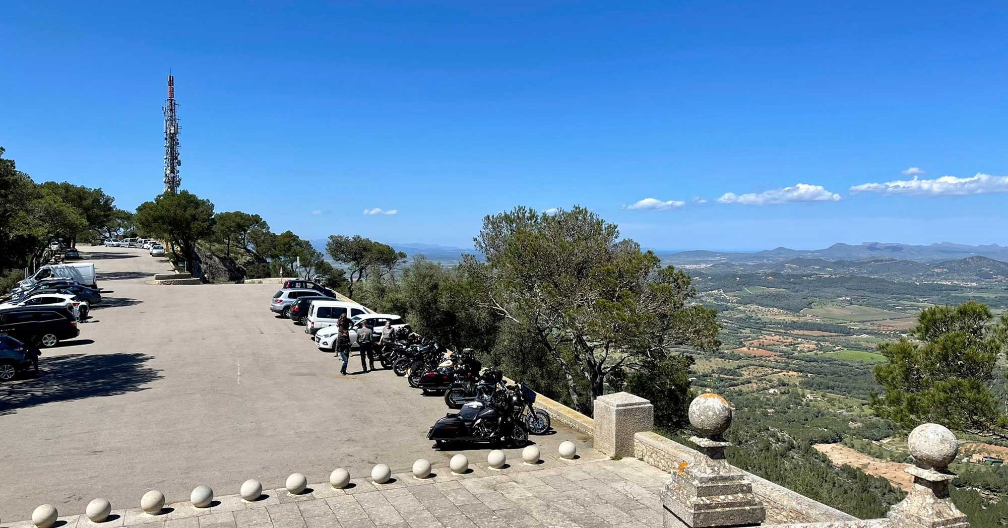 Erster Tag Mallorca ERFAHREN 2022 mit M-Motorradreisen sensationeller Ausblick